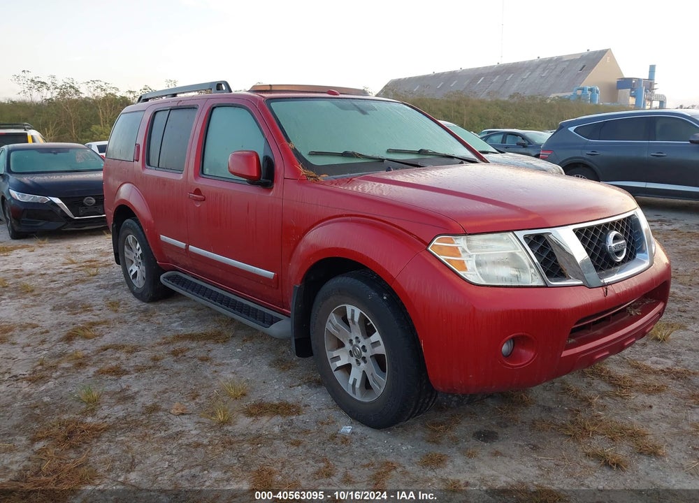 2012 PATHFINDER NISSAN  SILVER VIN: 5N1AR1NN7CC607161