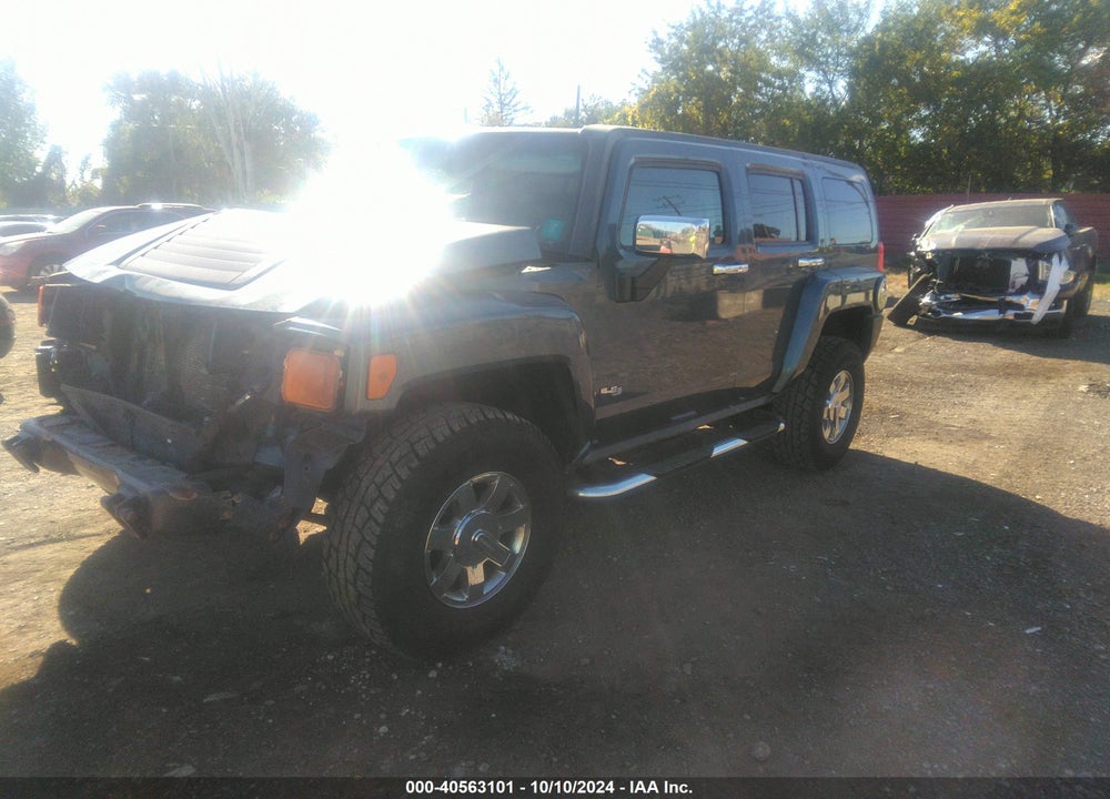 2006 HUMMER H3 SUV VIN: 5GTDN136X68161418