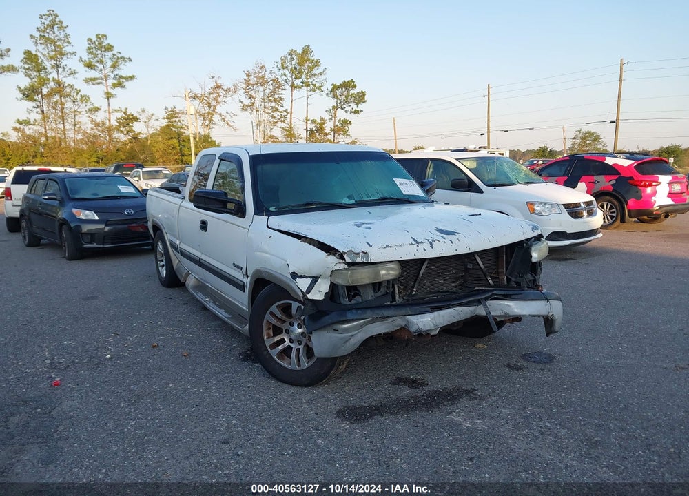 2002 CHEVROLET SILVERADO 1500 LS VIN: 2GCEC19TX21271719