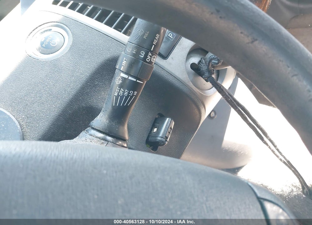 2007 TOYOTA PRIUS TOURING VIN: JTDKB20UX77668469