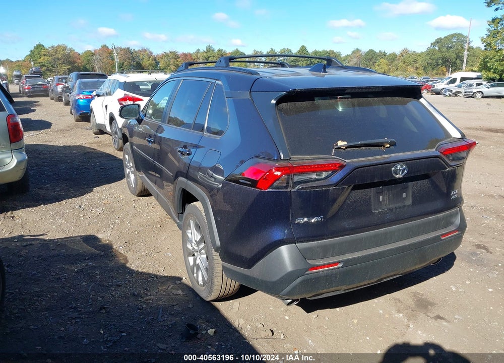 2024 TOYOTA RAV4 XLE PREMIUM VIN: 2T3A1RFV3RW422586