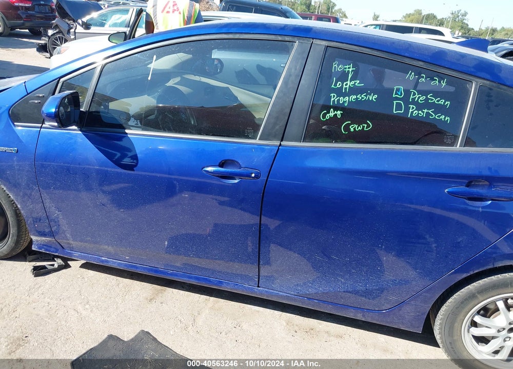 2016 TOYOTA PRIUS THREE VIN: JTDKARFU0G3519059