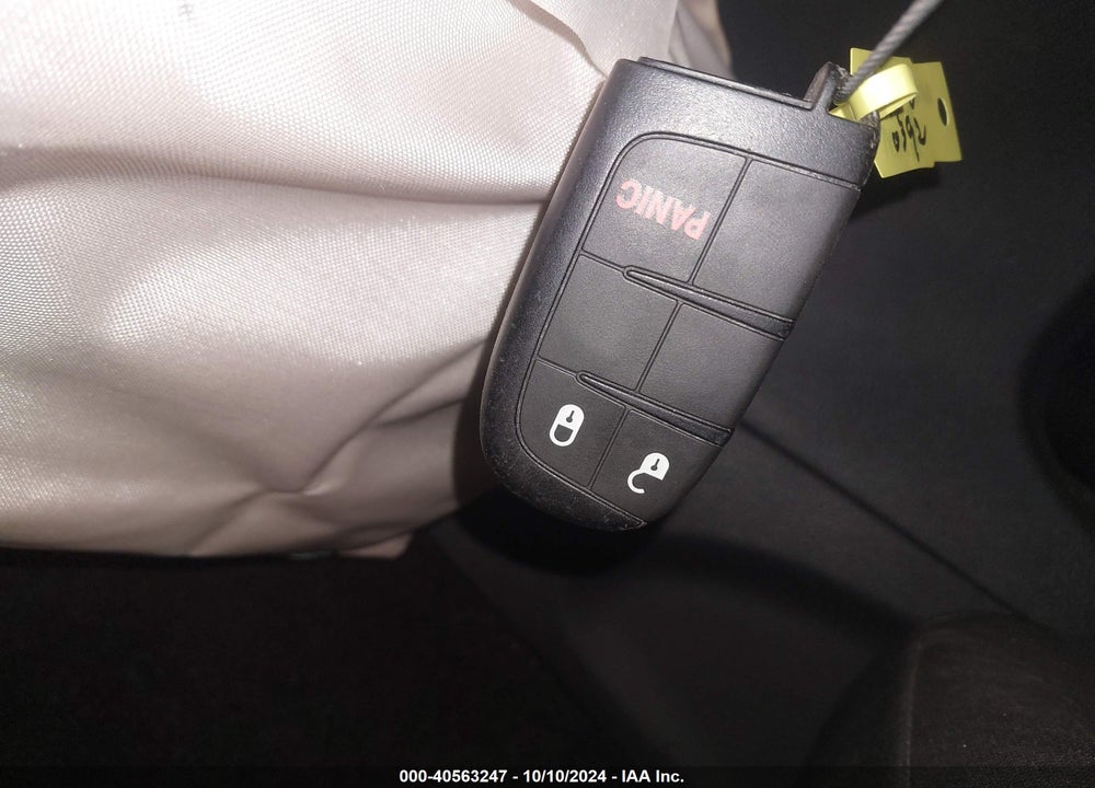 2018 JEEP GRAND CHEROKEE LAREDO E 4X2 VIN: 1C4RJEAG2JC512789