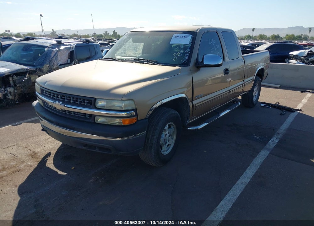 2000 CHEVROLET SILVERADO 1500 LS VIN: 1GCEK19T5YE388179