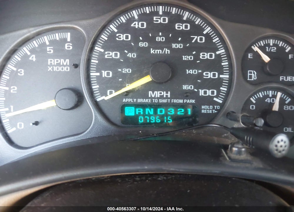 2000 CHEVROLET SILVERADO 1500 LS VIN: 1GCEK19T5YE388179