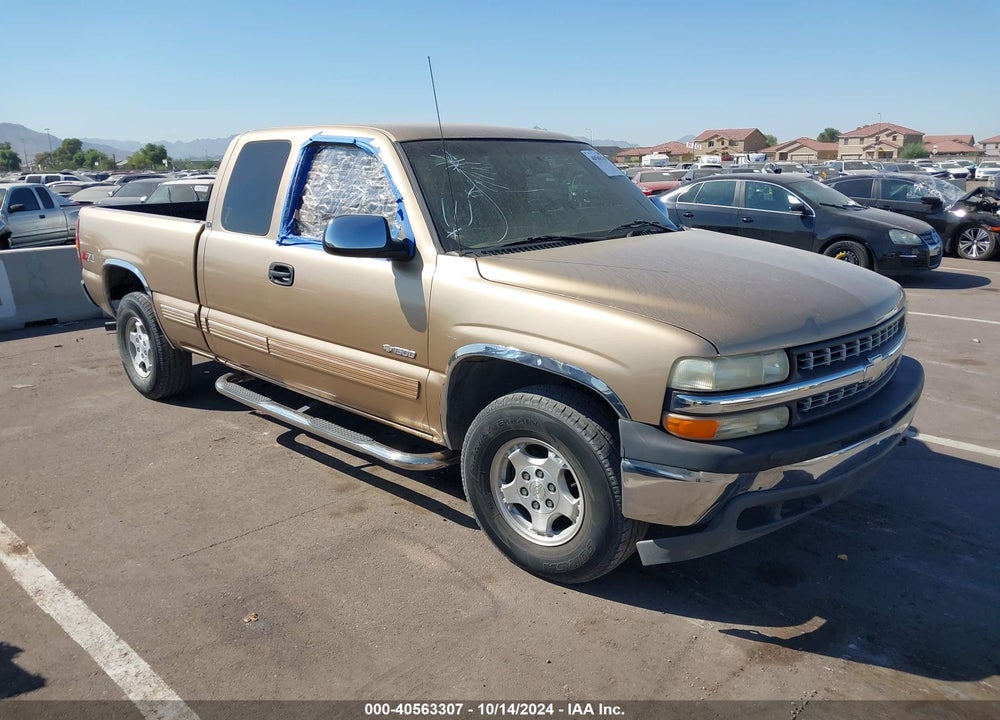 2000 CHEVROLET SILVERADO 1500 LS VIN: 1GCEK19T5YE388179