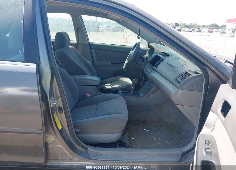 2005 TOYOTA CAMRY LE VIN: 4T1BE30K75U515599