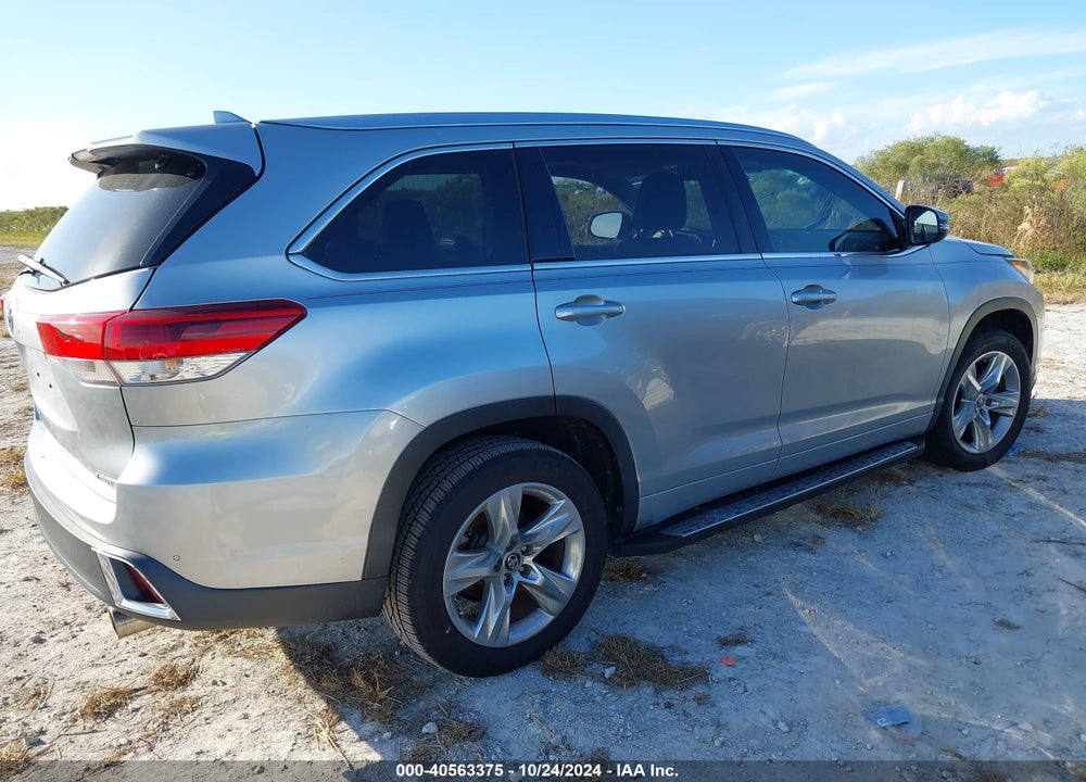 2017 TOYOTA HIGHLANDER LIMITED VIN: 5TDYZRFH3HS226309