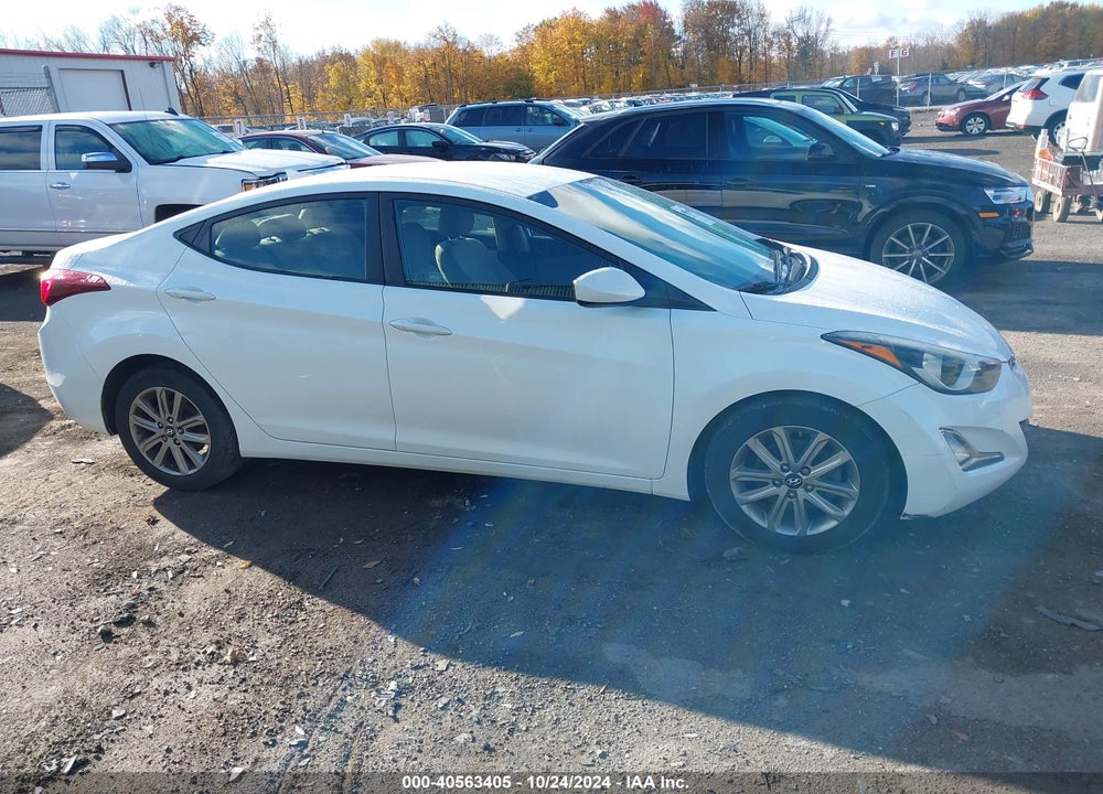2014 HYUNDAI ELANTRA VIN: 5NPDH4AE5EH495995