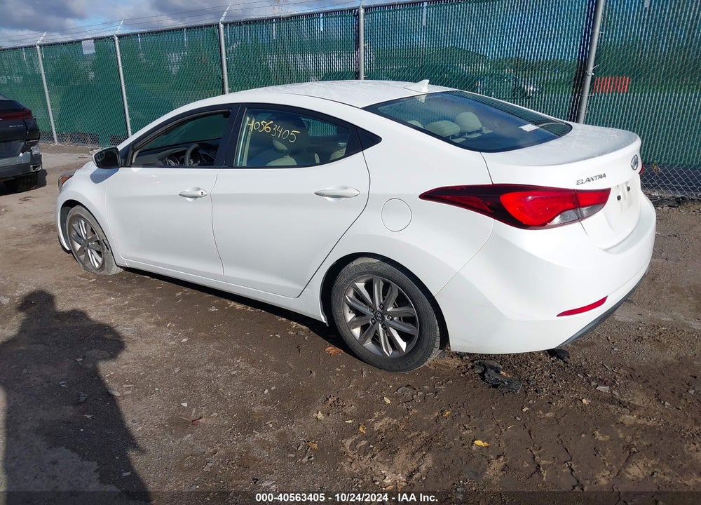 2014 HYUNDAI ELANTRA VIN: 5NPDH4AE5EH495995