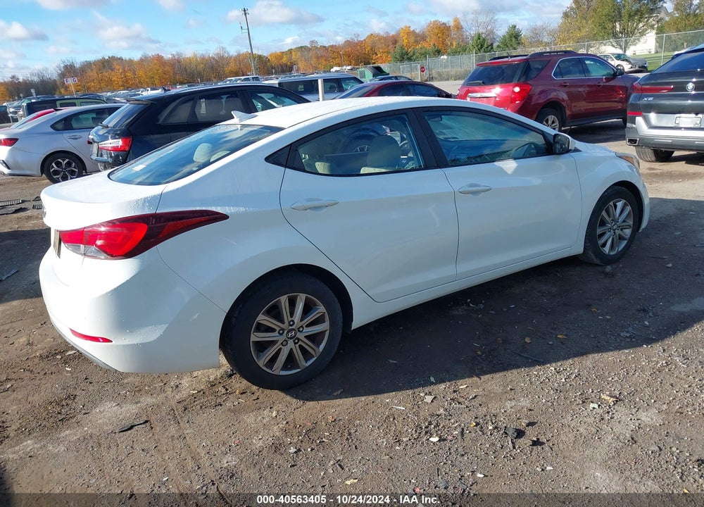 2014 HYUNDAI ELANTRA VIN: 5NPDH4AE5EH495995