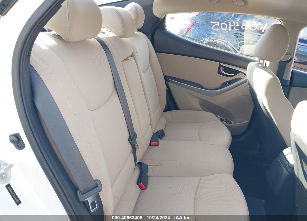 2014 HYUNDAI ELANTRA VIN: 5NPDH4AE5EH495995