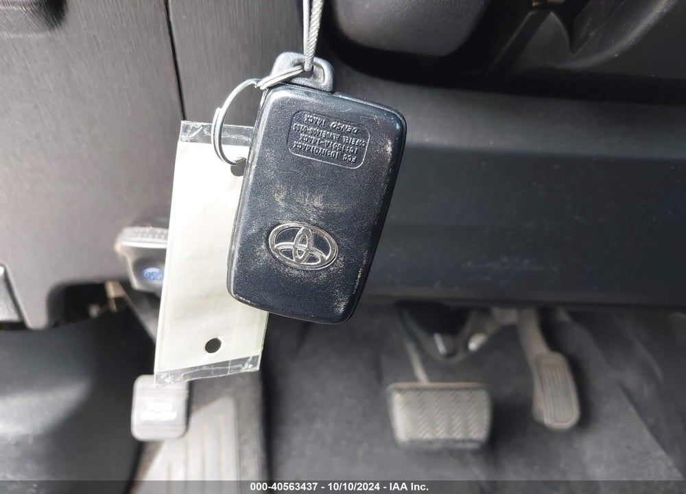 2015 TOYOTA PRIUS V THREE VIN: JTDZN3EU6FJ023484