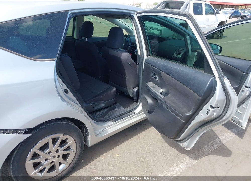 2015 TOYOTA PRIUS V THREE VIN: JTDZN3EU6FJ023484
