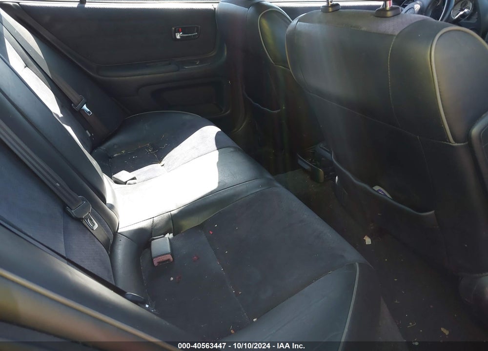 2003 LEXUS IS 300 BASE W/5-SPEED MANUAL VIN: JTHBD192130079284