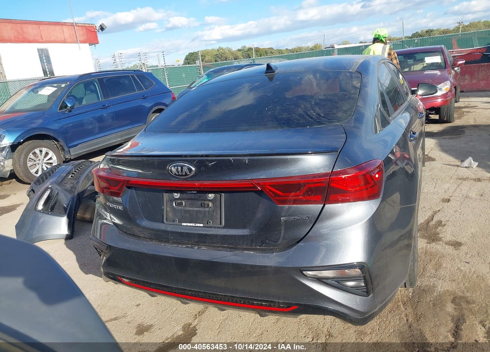 2021 KIA FORTE GT LINE VIN: 3KPF34AD4ME271411