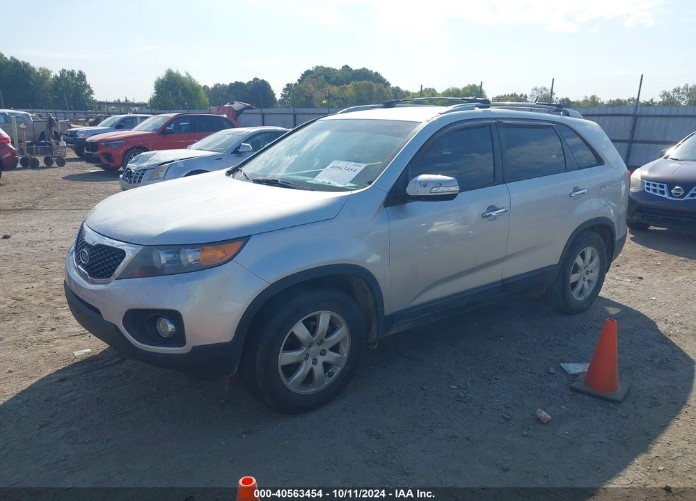 2012 KIA SORENTO LX VIN: 5XYKT4A6XCG205091