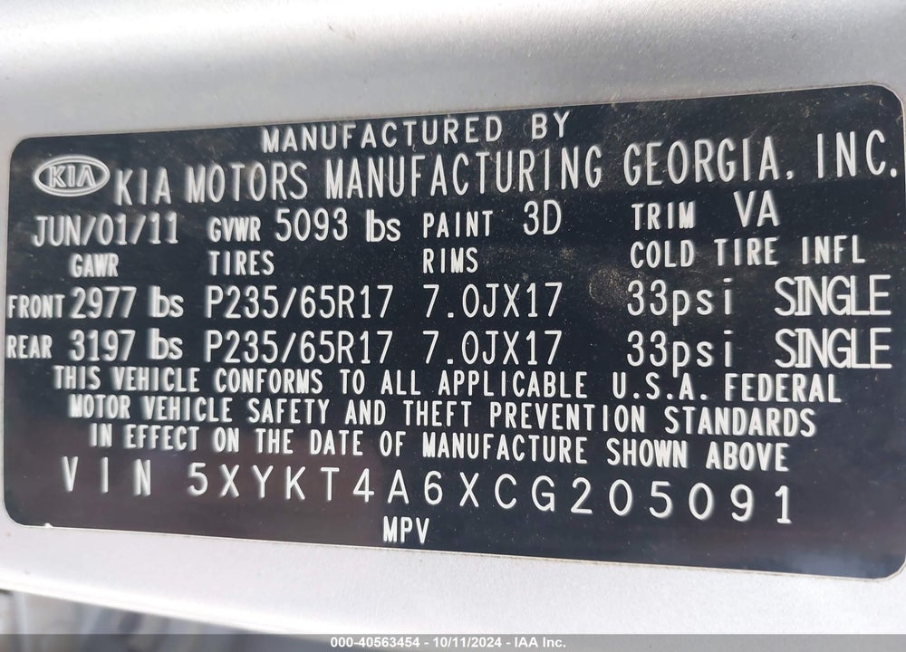 2012 KIA SORENTO LX VIN: 5XYKT4A6XCG205091
