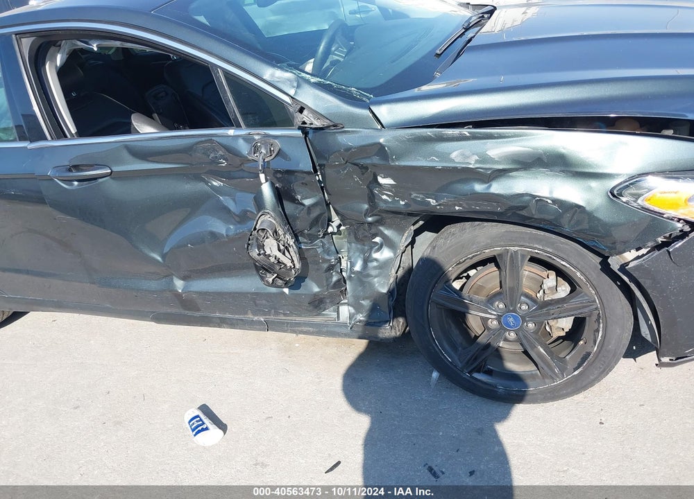 2015 FORD FUSION SE VIN: 3FA6P0H97FR135337