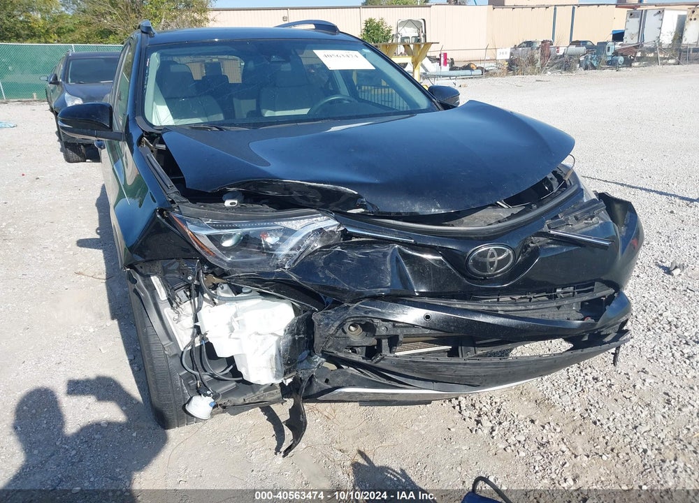 2017 TOYOTA RAV4 XLE VIN: 2T3WFREV3HW324066