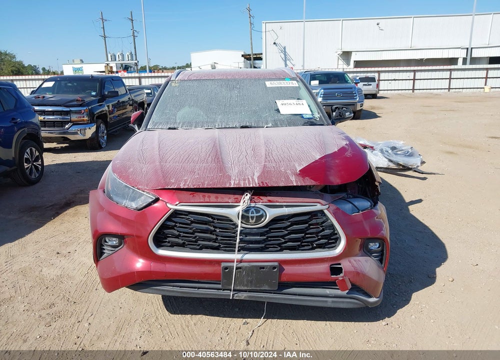 2022 TOYOTA HIGHLANDER XLE VIN: 5TDGZRAH7NS542925