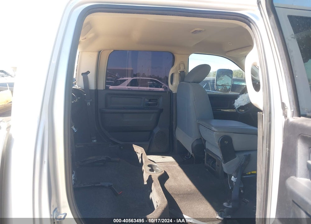 2017 RAM 3500 TRADESMAN  4X4 8' BOX VIN: 3C63RRGL7HG747813