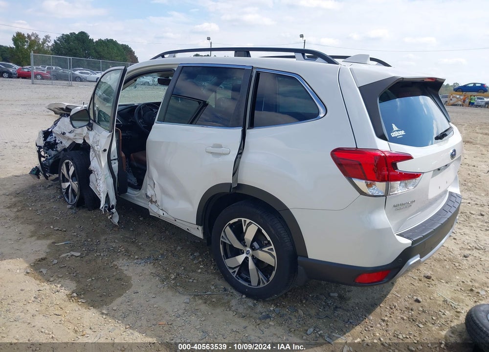 2021 SUBARU FORESTER TOURING VIN: JF2SKAXC1MH444246