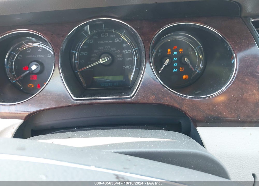 2010 FORD TAURUS SEL VIN: 1FAHP2EW6AG113263