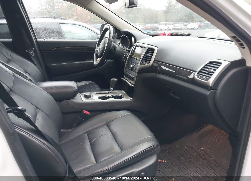 2013 JEEP GRAND CHEROKEE LAREDO VIN: 1C4RJFAT2DC511083
