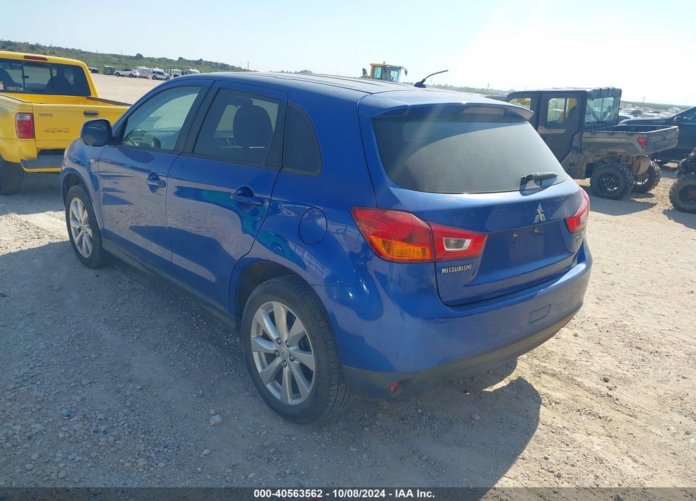 2015 MITSUBISHI OUTLANDER SPORT ES VIN: 4A4AP3AU8FE020245