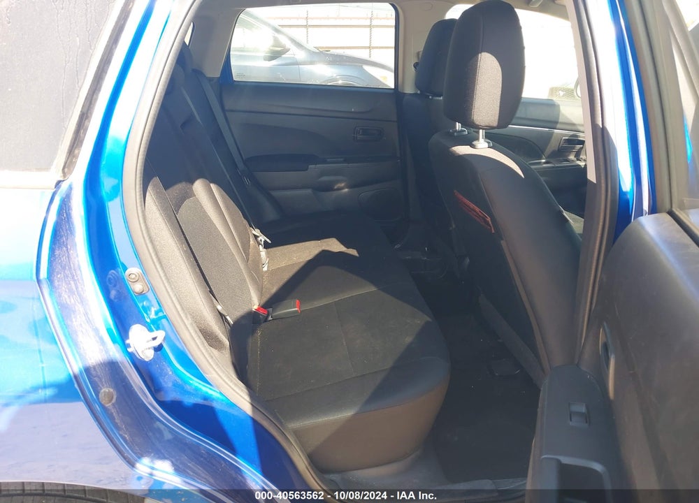 2015 MITSUBISHI OUTLANDER SPORT ES VIN: 4A4AP3AU8FE020245