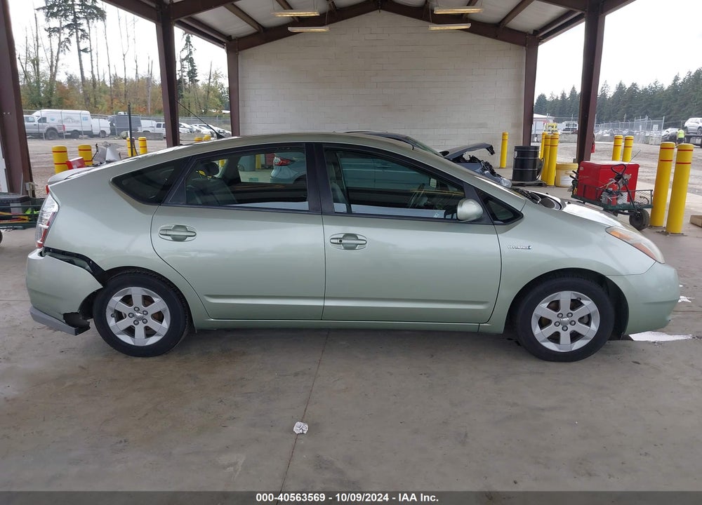 2008 TOYOTA PRIUS VIN: JTDKB20U187813156