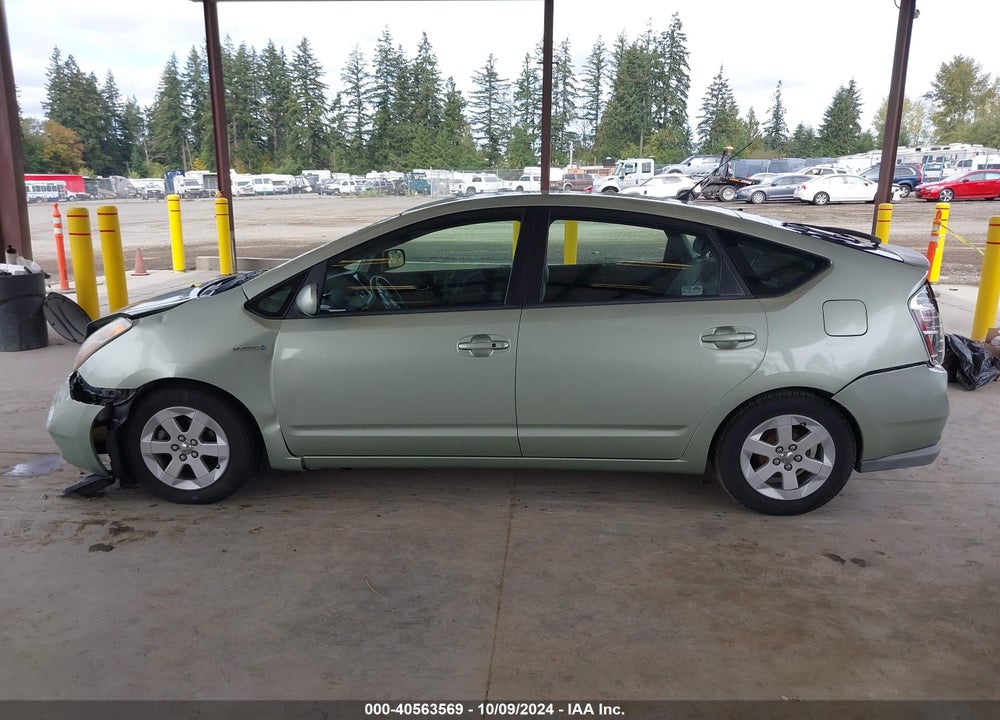 2008 TOYOTA PRIUS VIN: JTDKB20U187813156