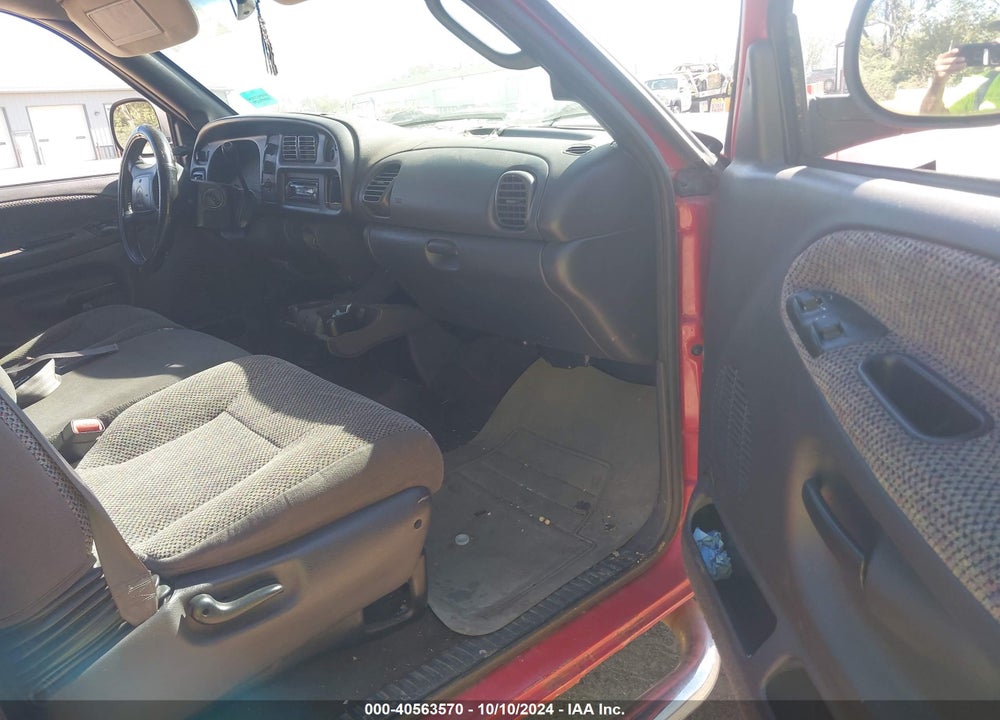2001 DODGE RAM 1500 ST VIN: 3B7HF13Z91G811293