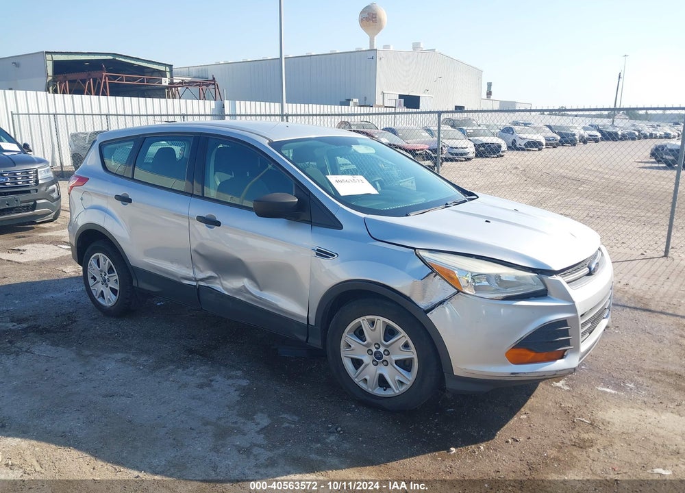 2014 FORD ESCAPE S VIN: 1FMCU0F74EUA37957