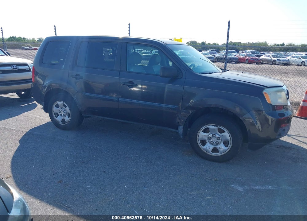 2012 HONDA PILOT LX VIN: 5FNYF3H22CB026324