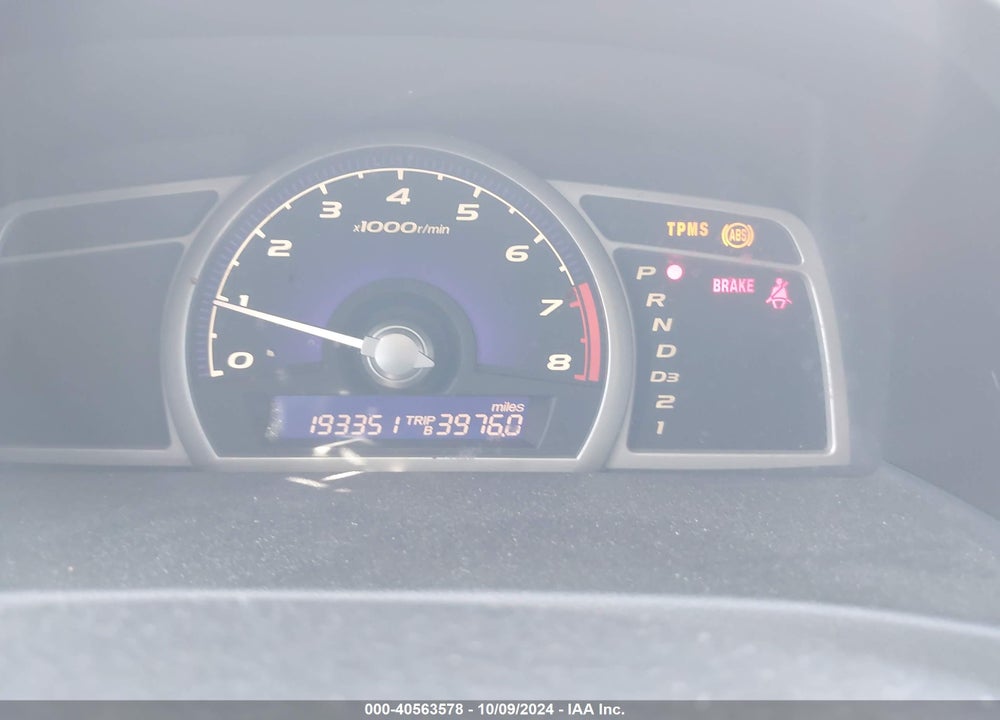 2010 HONDA CIVIC LX VIN: 19XFA1F58AE050184