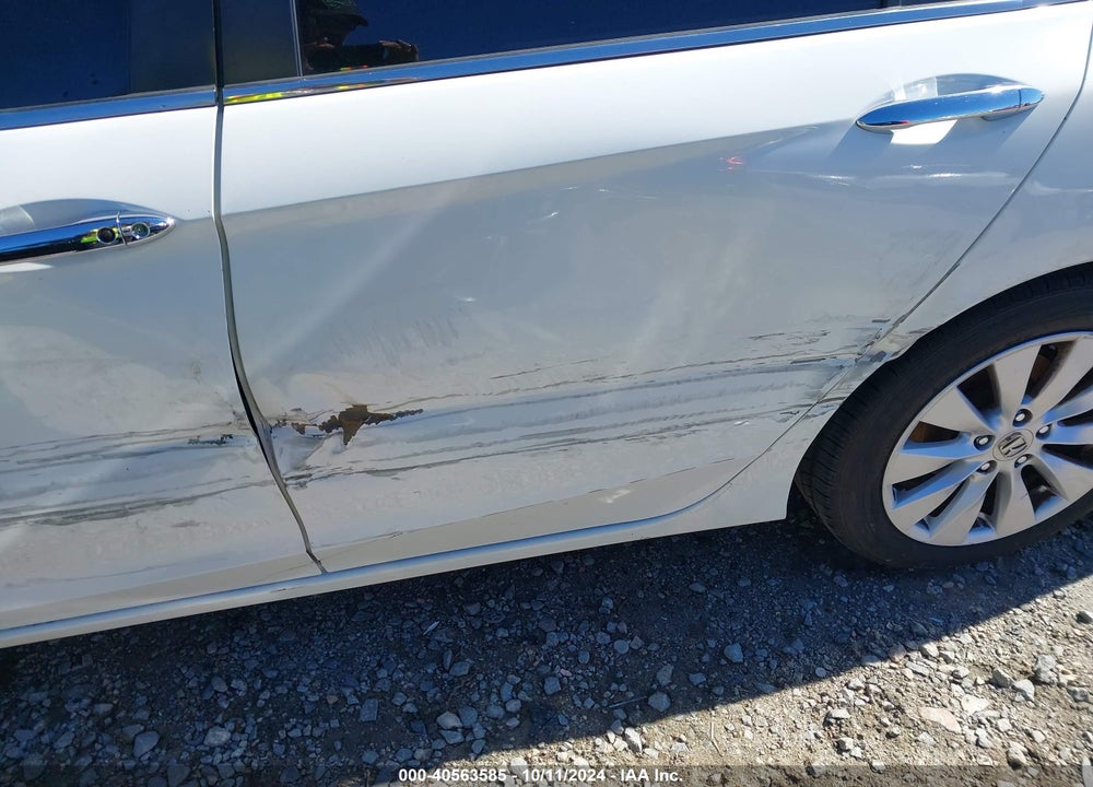 2013 HONDA ACCORD EX-L VIN: 1HGCR2F86DA064136