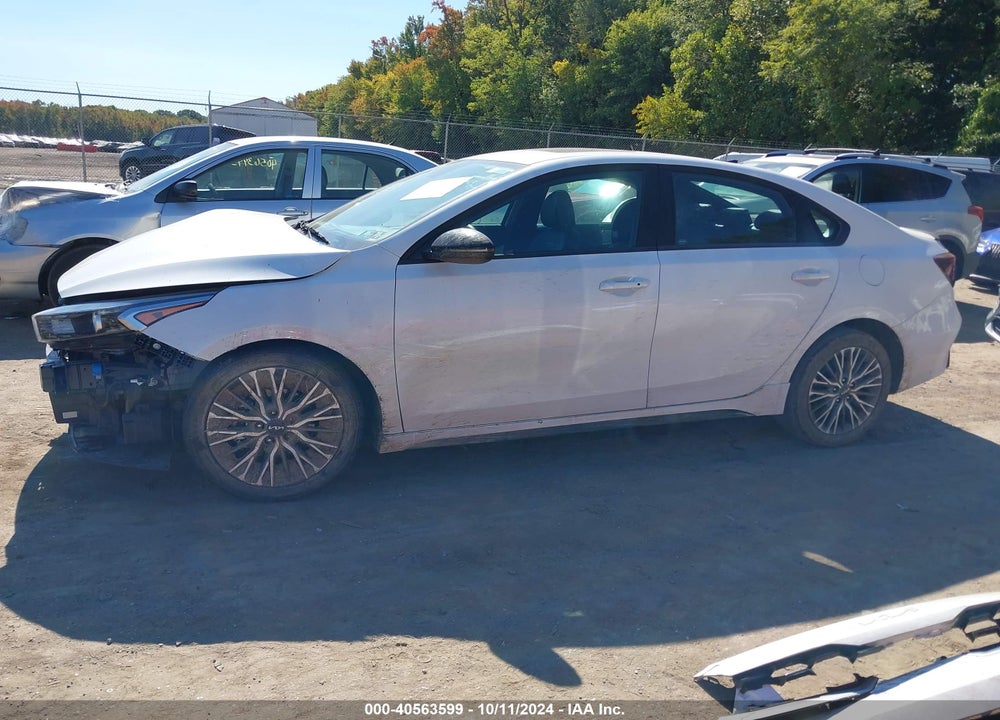 2023 KIA FORTE GT LINE VIN: 3KPF54AD4PE522197