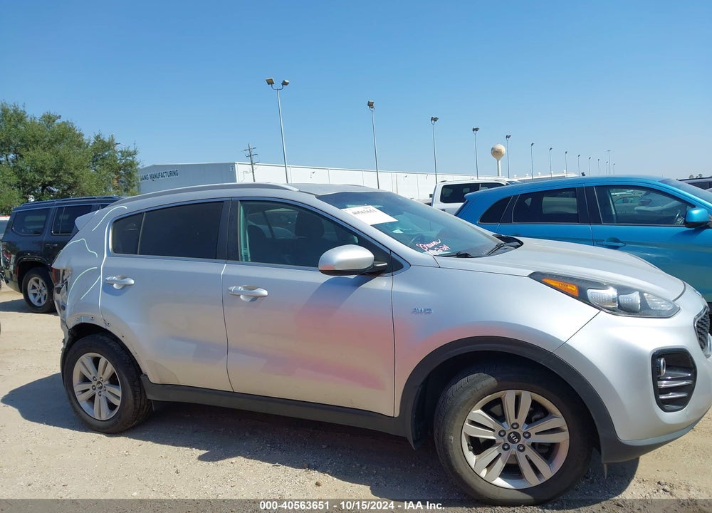 2017 KIA SPORTAGE LX VIN: KNDPMCAC7H7172414