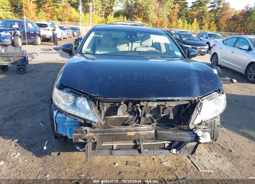 2013 LEXUS ES 300H VIN: JTHBW1GG8D2013619