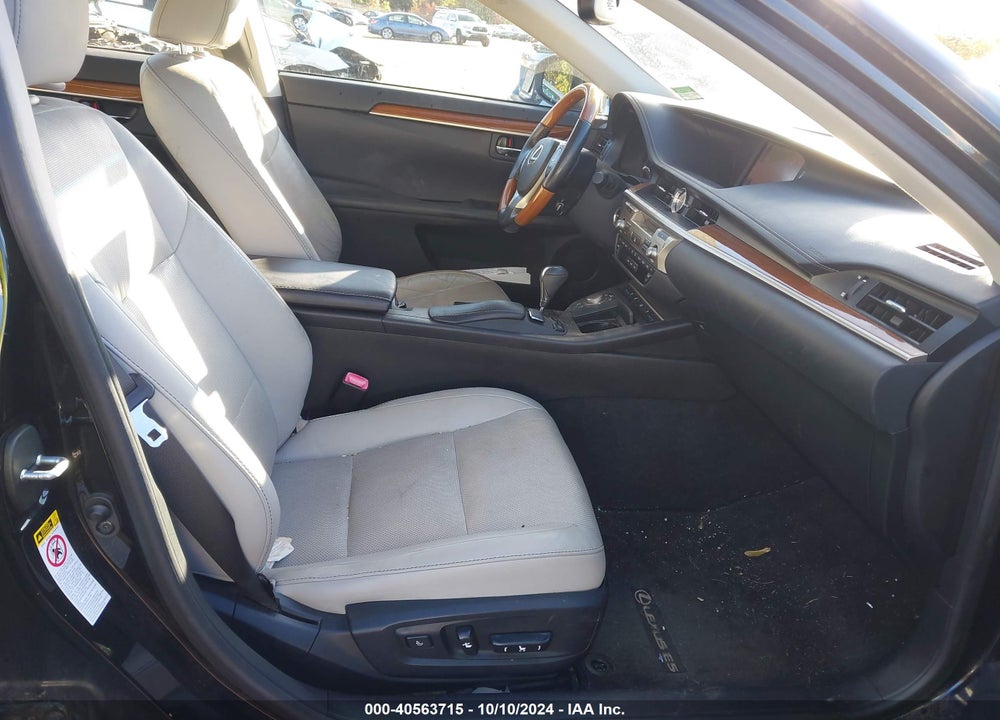 2013 LEXUS ES 300H VIN: JTHBW1GG8D2013619