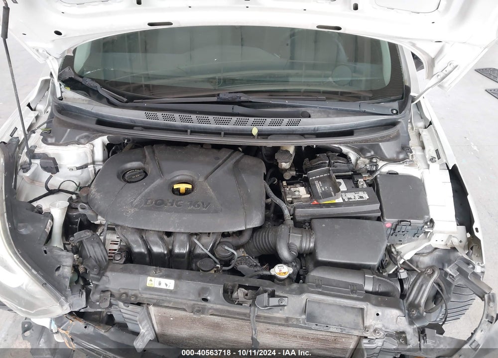 2015 HYUNDAI ELANTRA SE VIN: 5NPDH4AE9FH556945