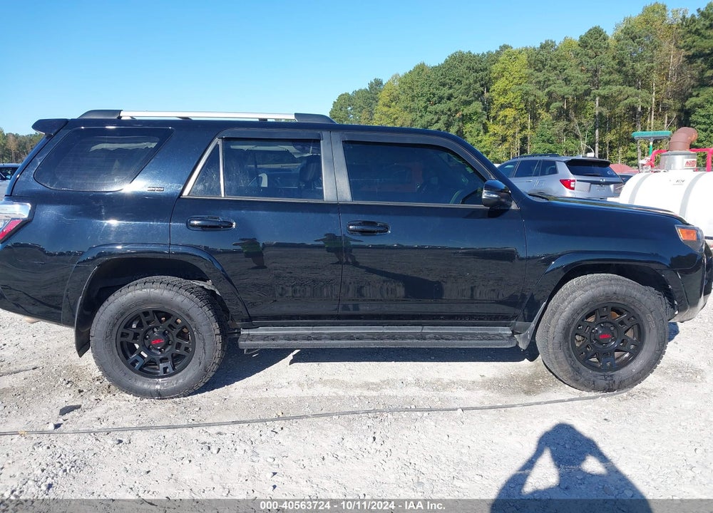 2021 TOYOTA 4RUNNER SR5 PREMIUM VIN: JTENU5JR7M5894863
