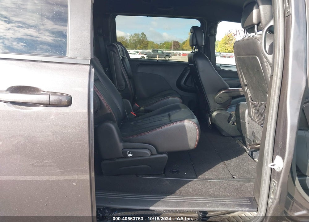 2018 DODGE GRAND CARAVAN GT VIN: 2C4RDGEG9JR342869