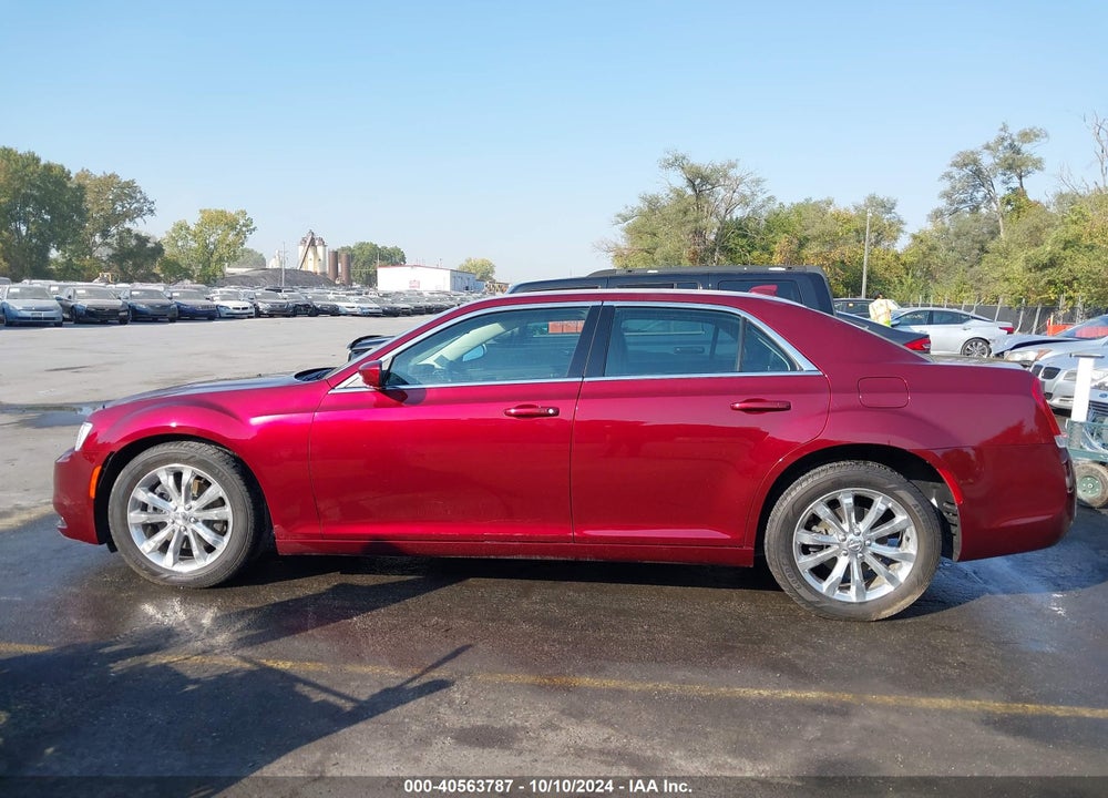 2016 CHRYSLER 300 LIMITED VIN: 2C3CCARG9GH305274