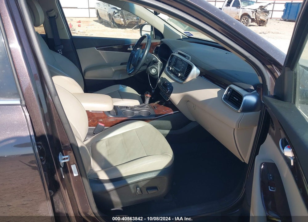 2016 KIA SORENTO 2.0T EX VIN: 5XYPH4A19GG125282