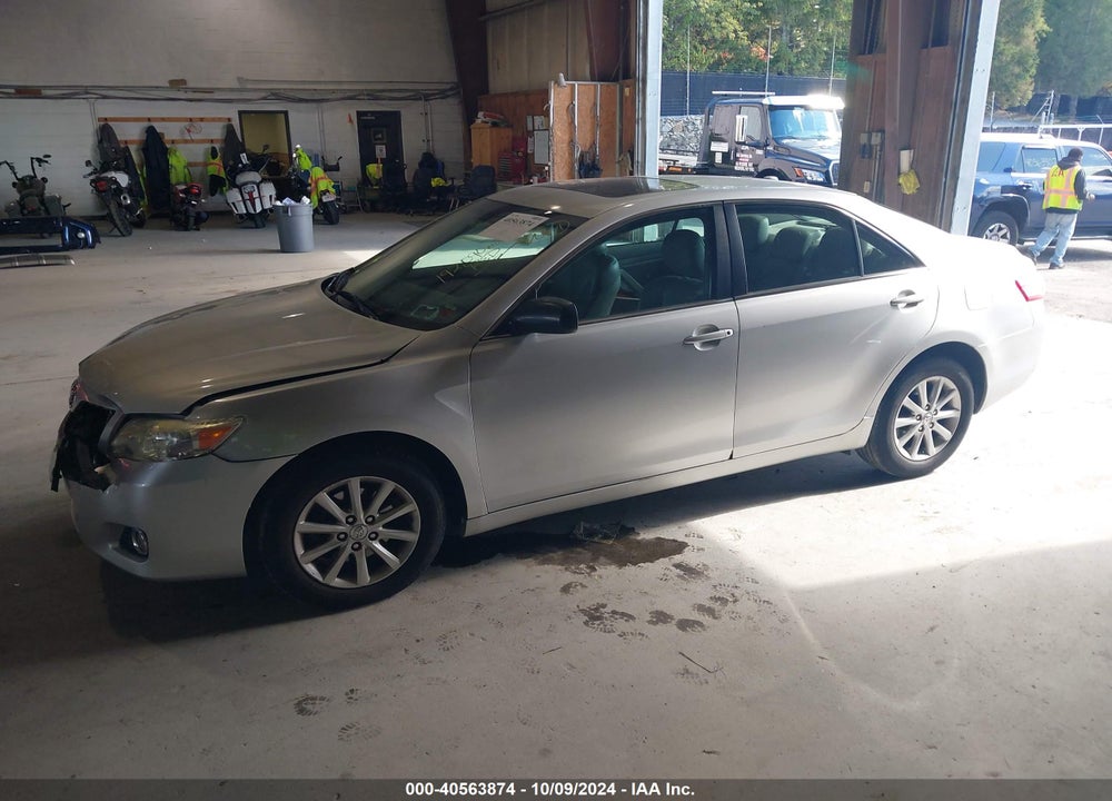 2011 TOYOTA CAMRY XLE VIN: 4T1BF3EK8BU223168