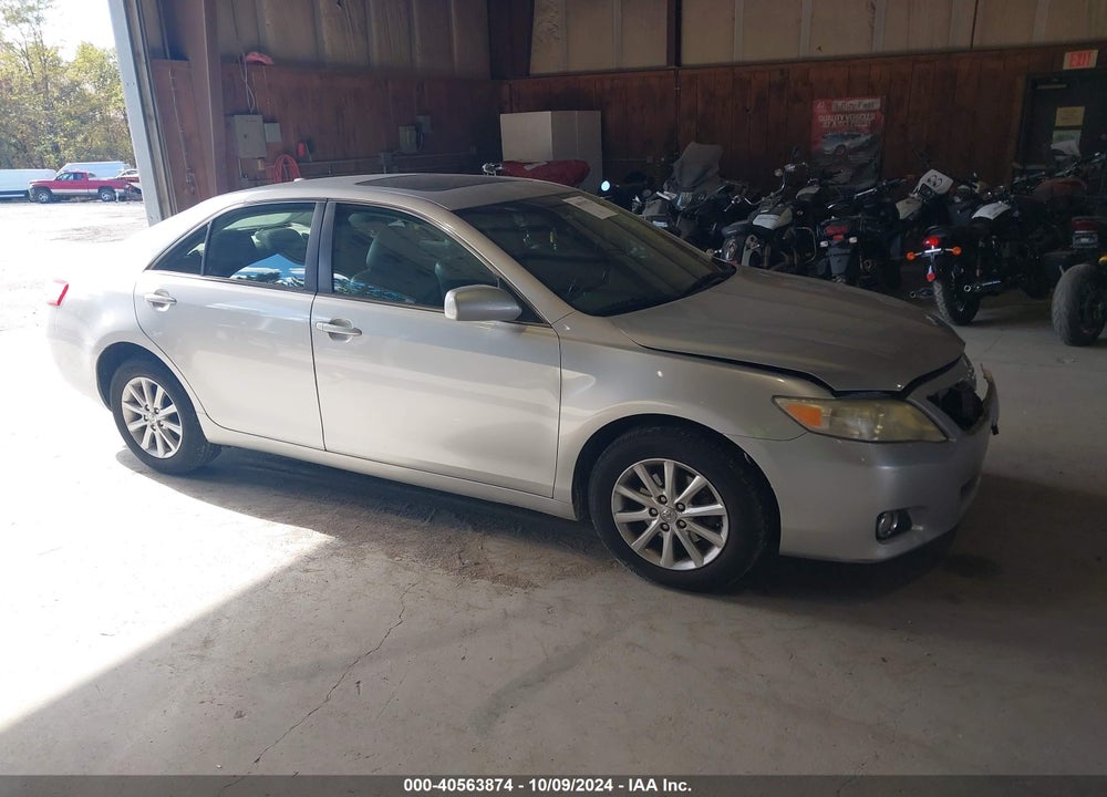 2011 TOYOTA CAMRY XLE VIN: 4T1BF3EK8BU223168