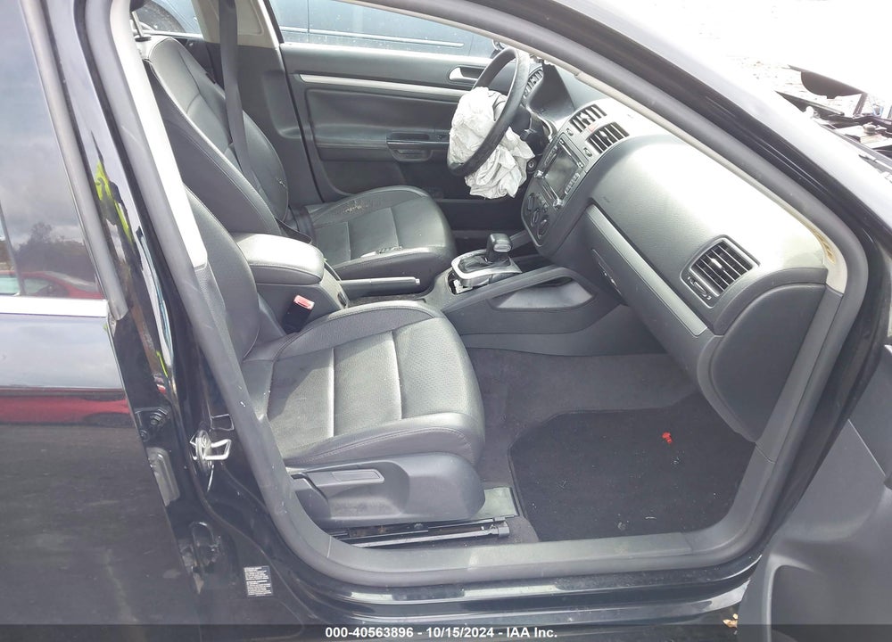 2006 VOLKSWAGEN JETTA 2.5 VIN: 3VWSG71K06M723184